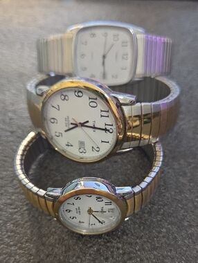 3 Vintage Timex Watches Lot Parts